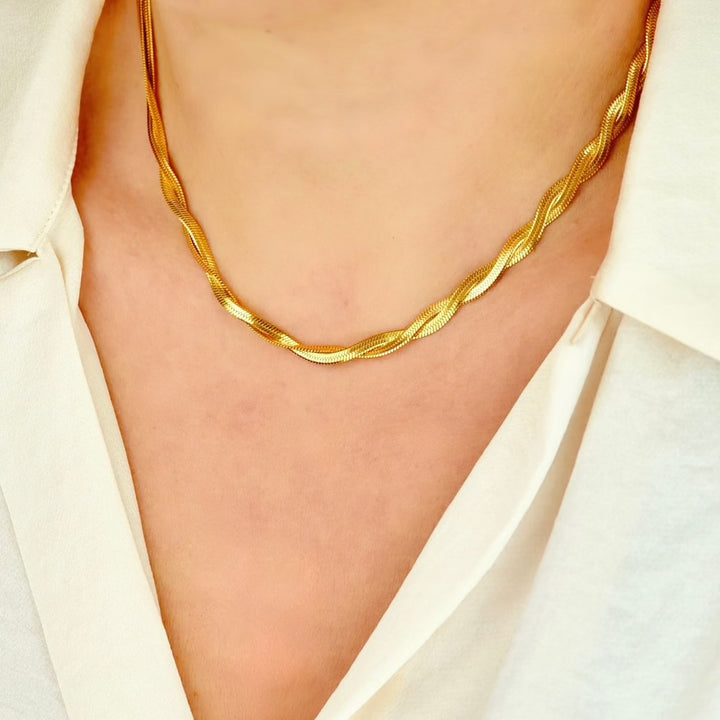 Herringbone Twisted necklace