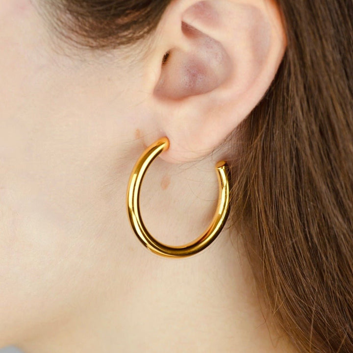 "Aletheia " - Simple Hoop Earrings - Aella Design Jewelry