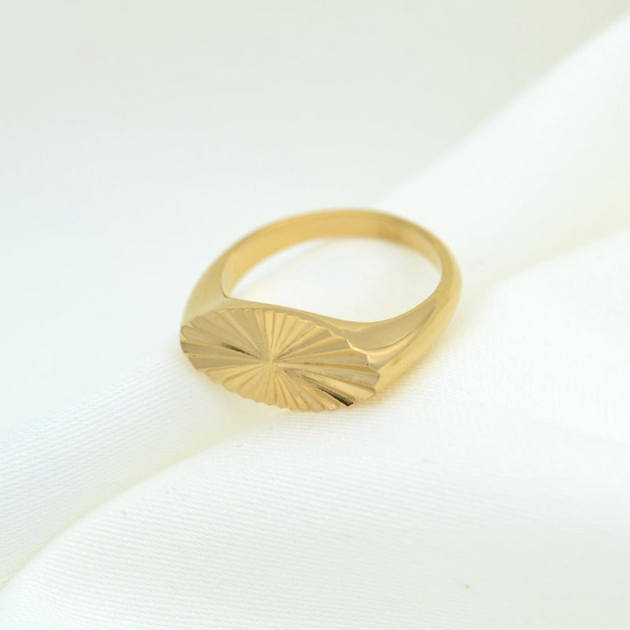 "Cythera" - Sun Rays Signet Ring - Aella Design Jewelry