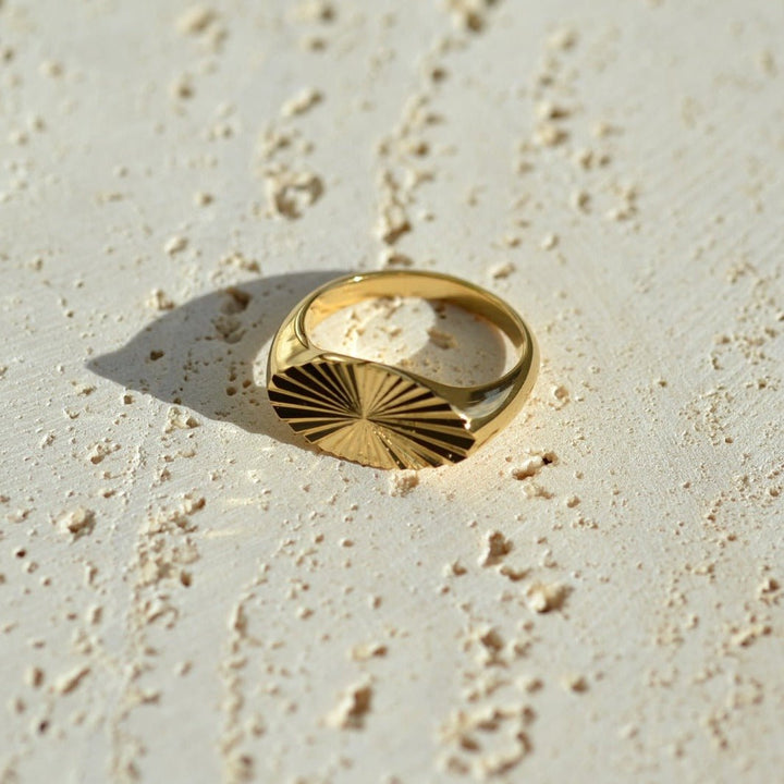 "Cythera" - Sun Rays Signet Ring - Aella Design Jewelry