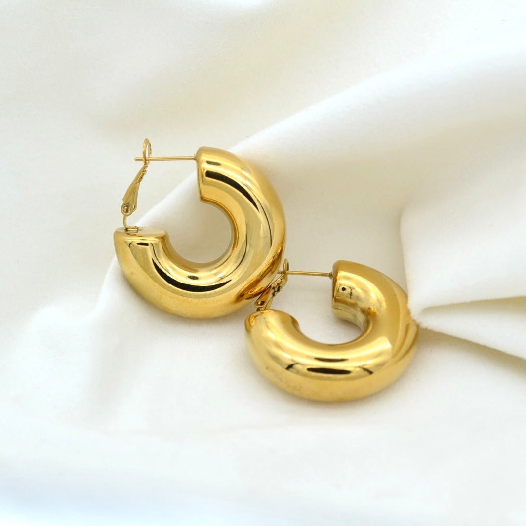 "Dido" - Chunky Huggie Earrings - Aella Design Jewelry