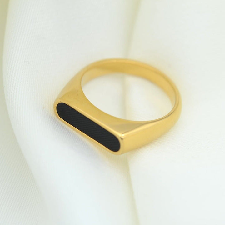 "Electra" - Mother Of Pearl Minimalist Ring in Black - Aella Design Jewelry