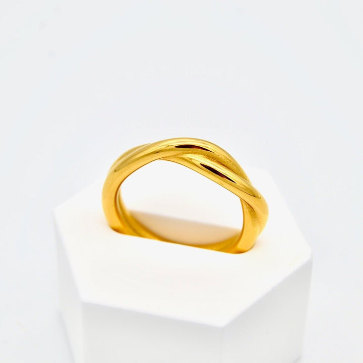 "Erato" - Twisted Rattan Ring - Aella Design Jewelry