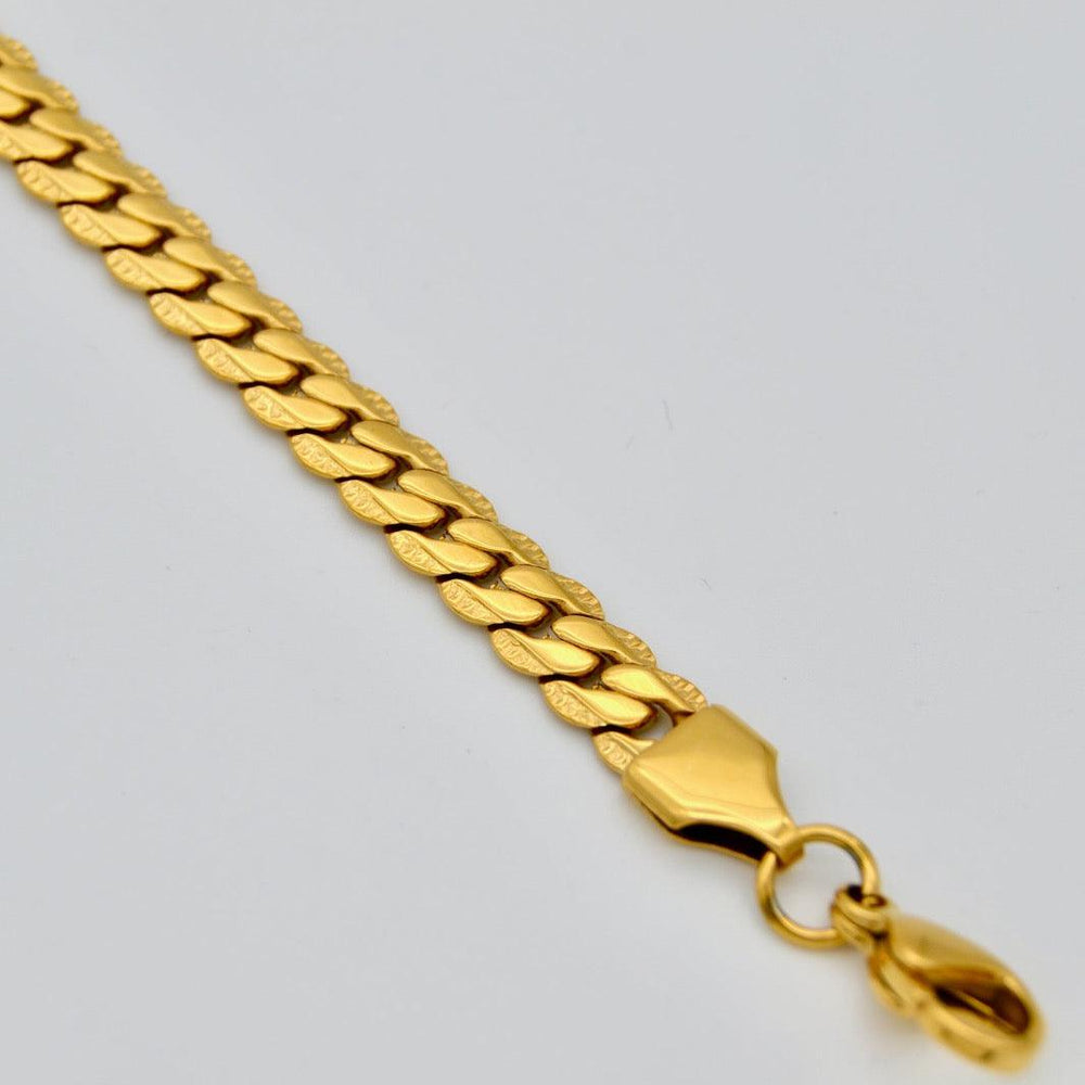 "Iris" - Engraved Cuban Chain Bracelet - Aella Design Jewelry