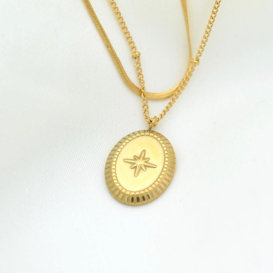 "Kenas" - Vintage Oval Medal Pendant Necklace - Aella Design Jewelry