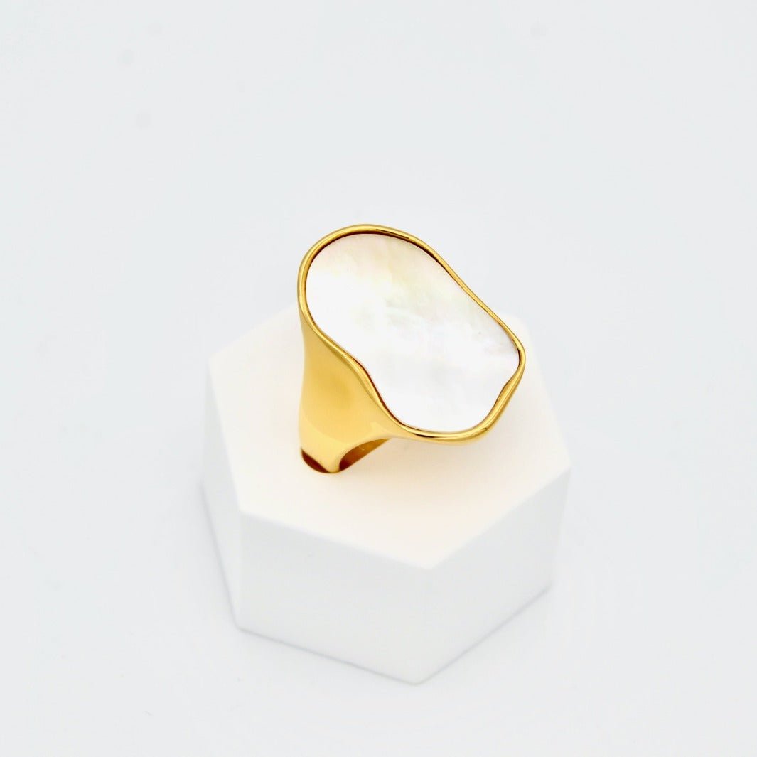 "Pherusa" - Sea Shell Ring - Aella Design Jewelry