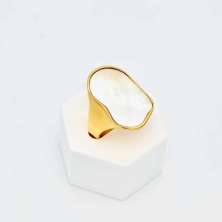 "Pherusa" - Sea Shell Ring - Aella Design Jewelry