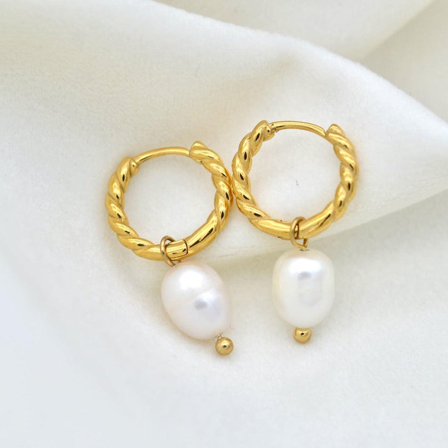 "Rode" - Natural Pearl Twist Hoop Earrings - Aella Design Jewelry
