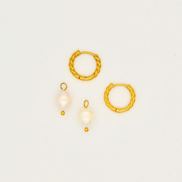 "Rode" - Natural Pearl Twist Hoop Earrings - Aella Design Jewelry